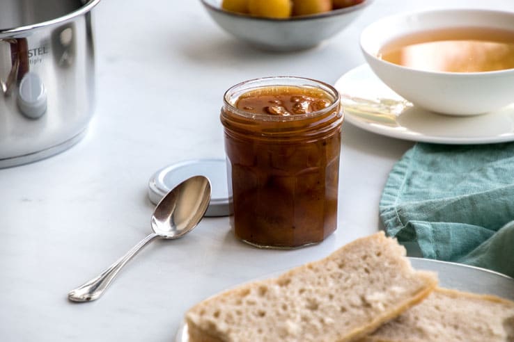 La recette de la confiture de mirabelles au vin blanc