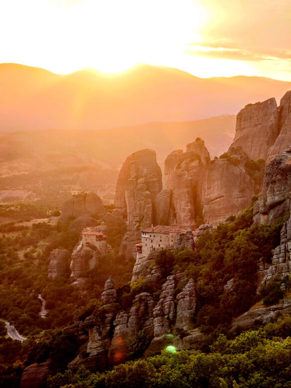 Les Météores Les Météores : visiter les monastères - Grèce