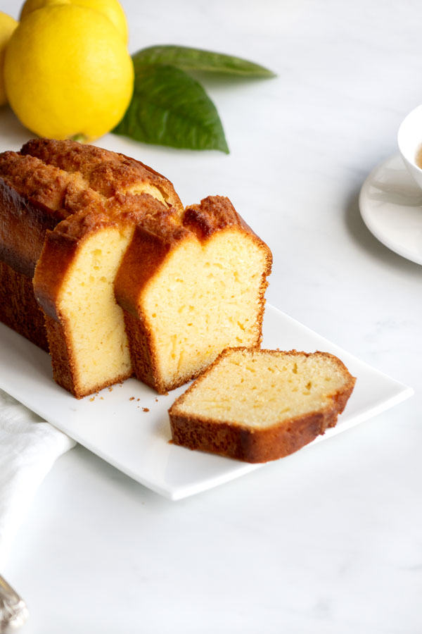 La recette du cake au citron moelleux